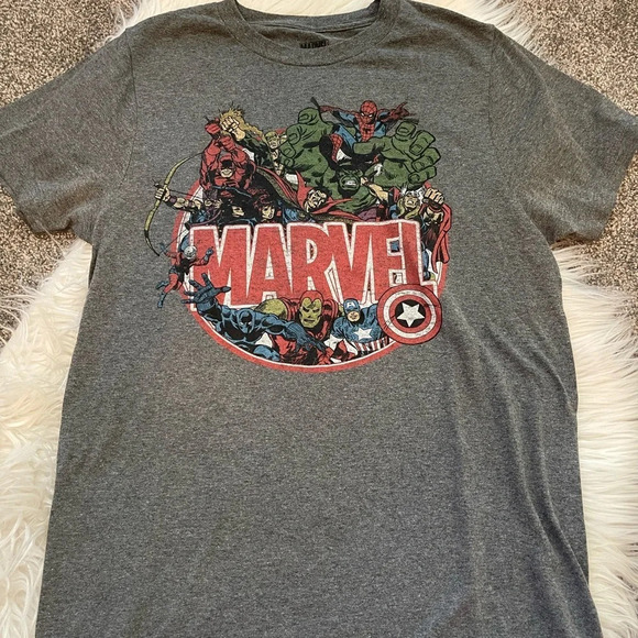 Unisex Marvel superheroes t-shirt Small - Picture 1 of 1